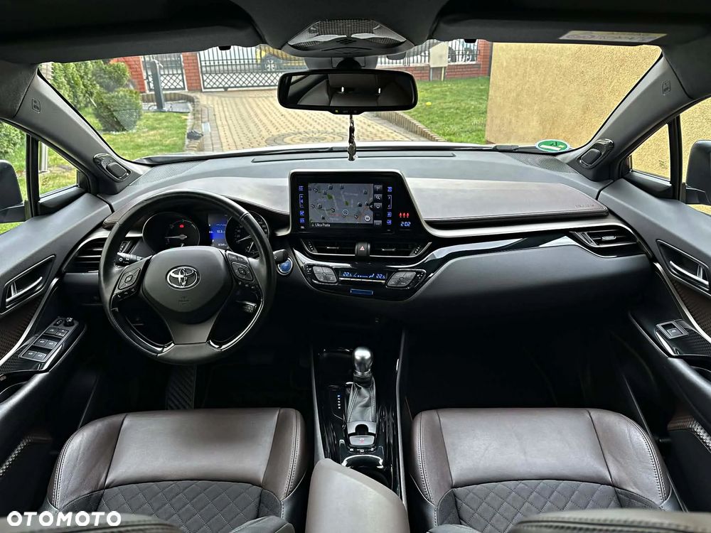 Toyota C-HR 1.8 Hybrid Dynamic - 24