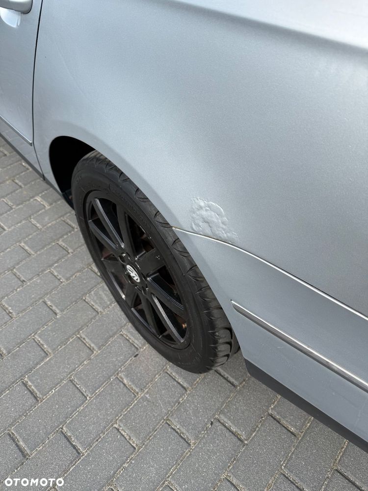 Volkswagen Passat - 11