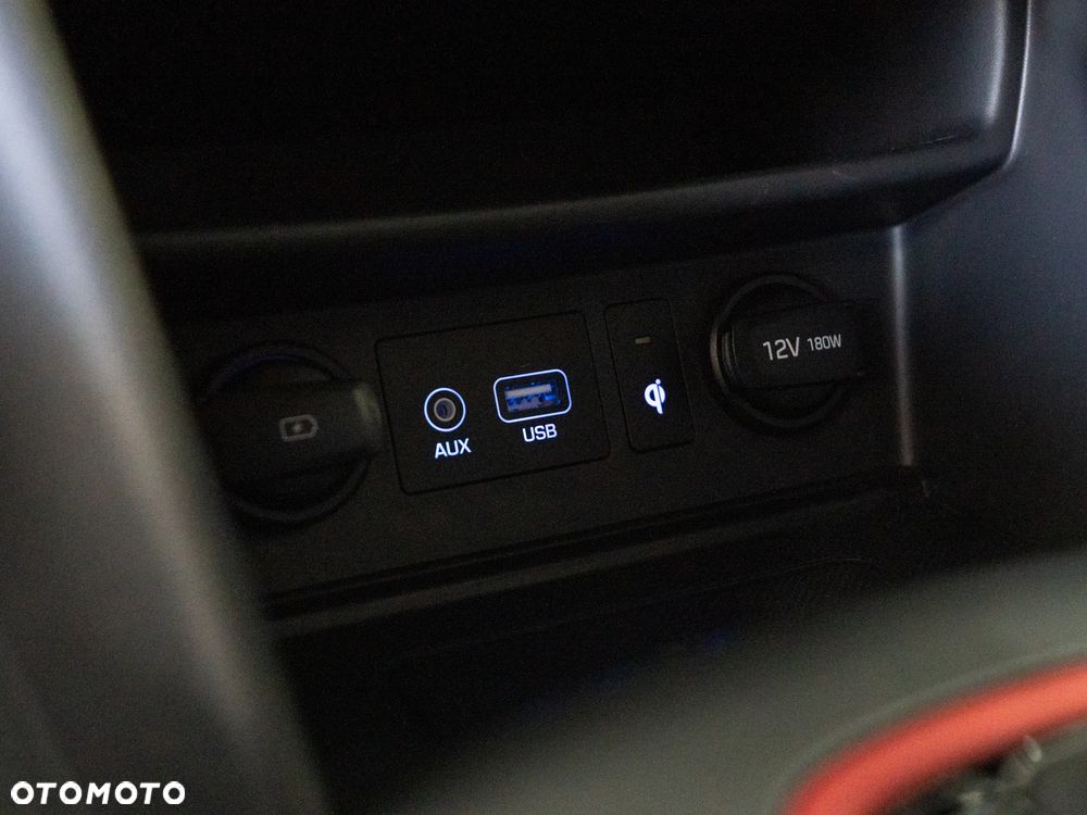 Hyundai Kona 1.6 T-GDI Premium 4WD DCT - 24