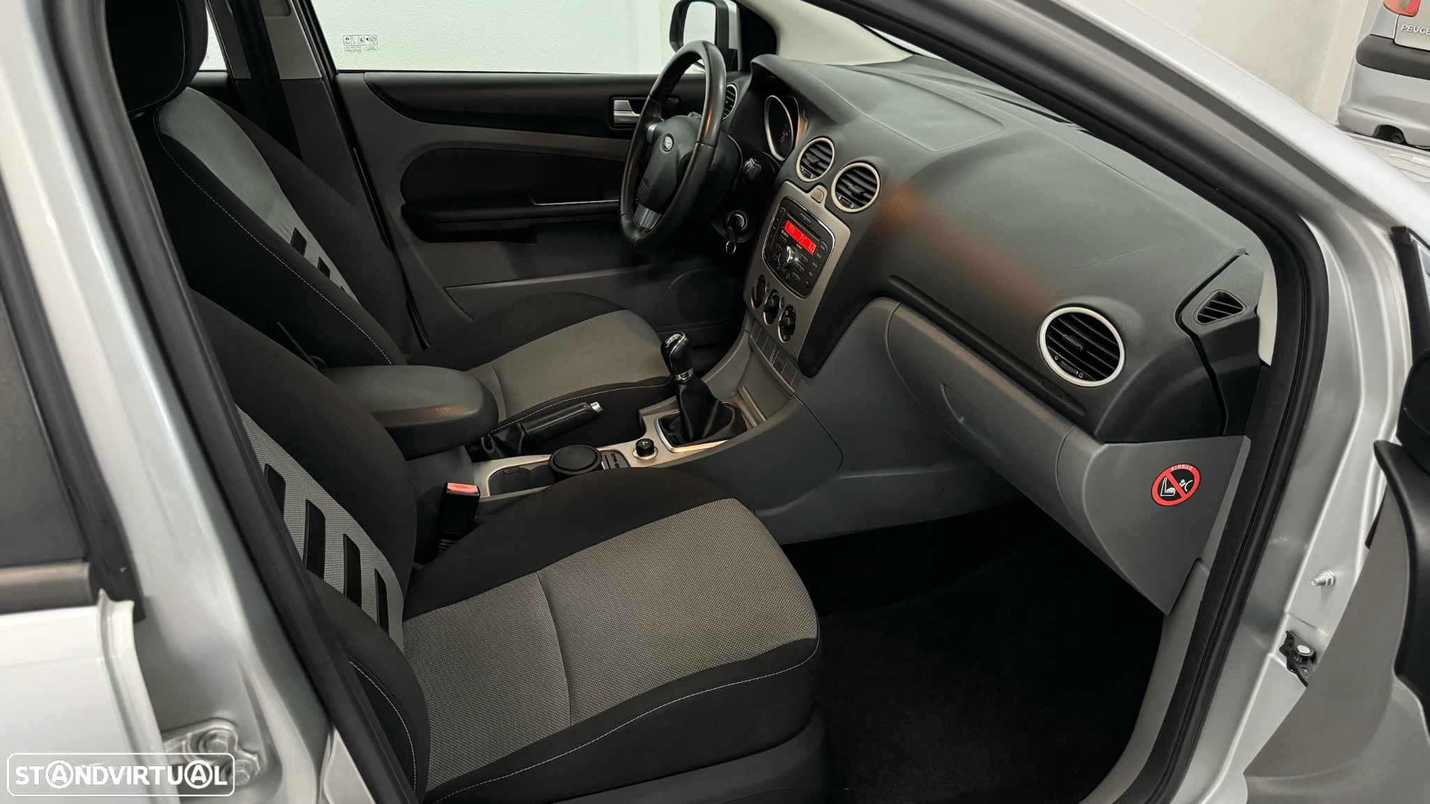 Ford Focus SW 1.6 TDCi ECOnetic - 11