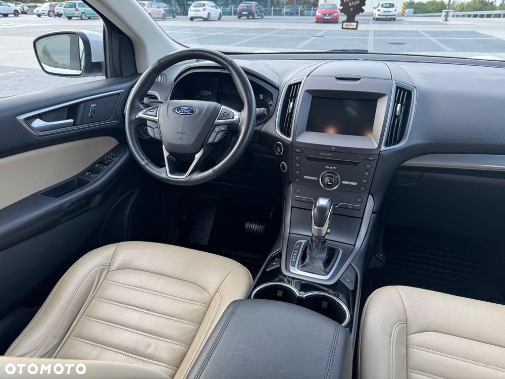 Ford Edge - 28