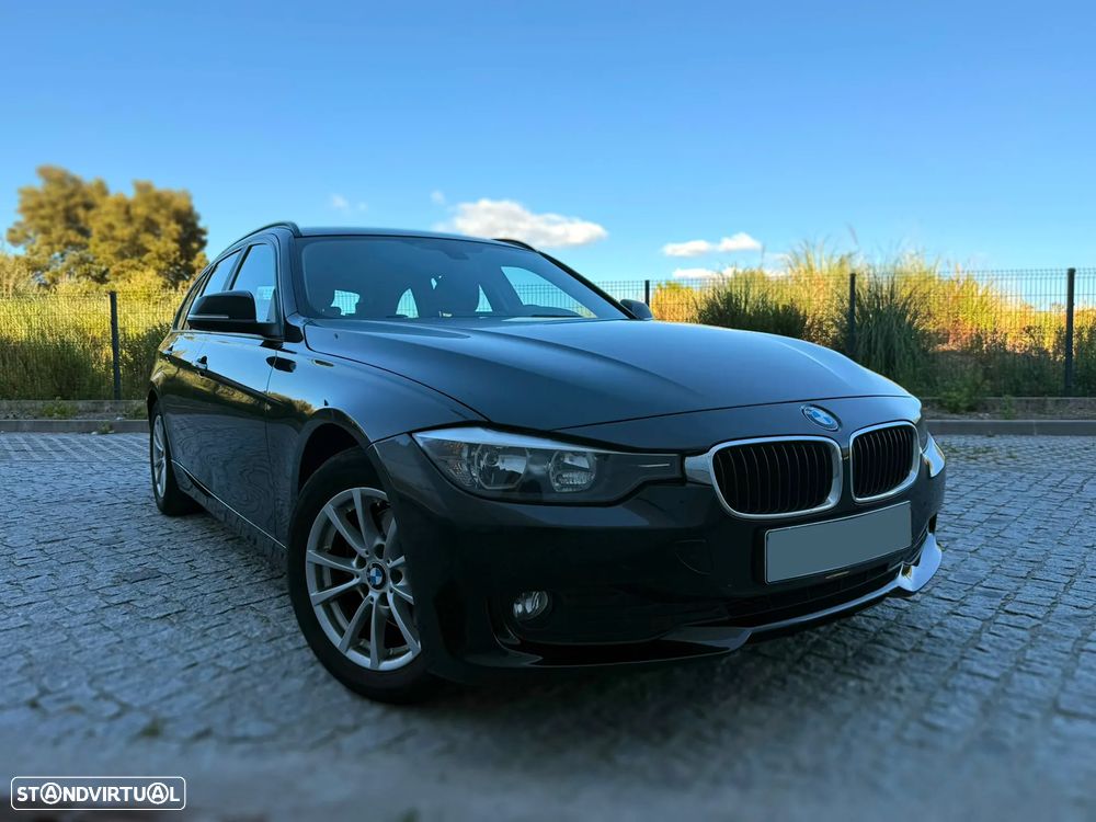 BMW 320 d Auto - 14