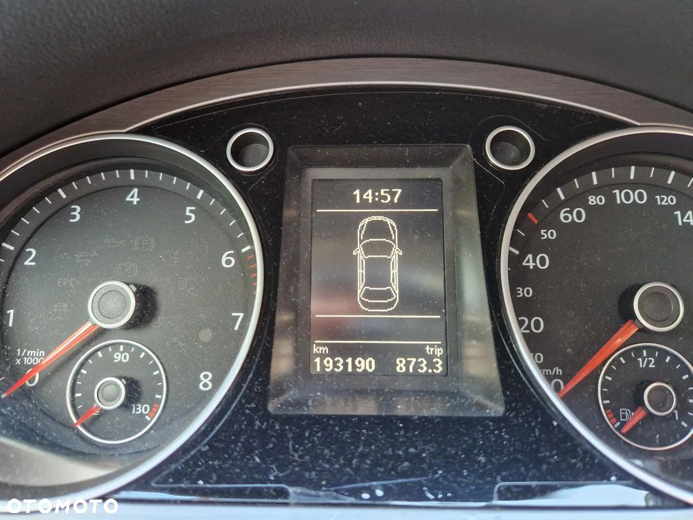Volkswagen Passat 1.4 TSI Comfortline - 13