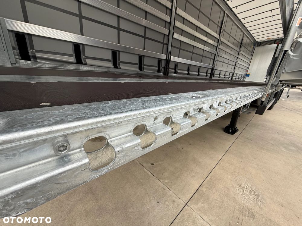 Schmitz Cargobull MEGA VARIOS + BDE - 25