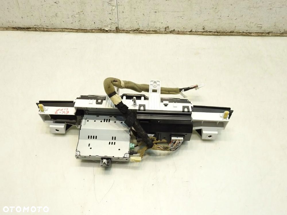 WYŚWIETLACZ RADIA MAZDA CX-7 EH64611J0C 4685000064 4682009103 - 3