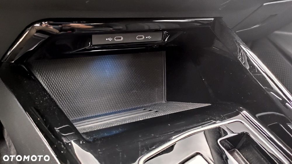 Volkswagen Golf - 32