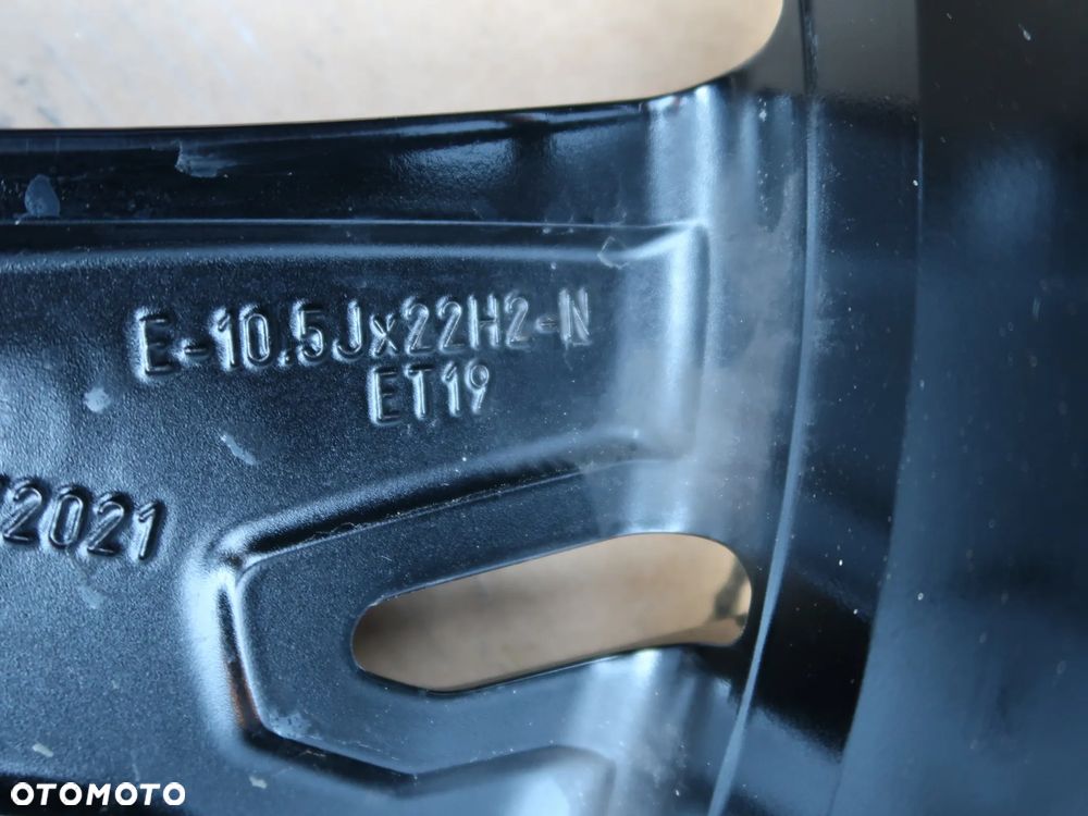 65 Felga Aluminiowa Audi 4K0601025DF 22'' - 6