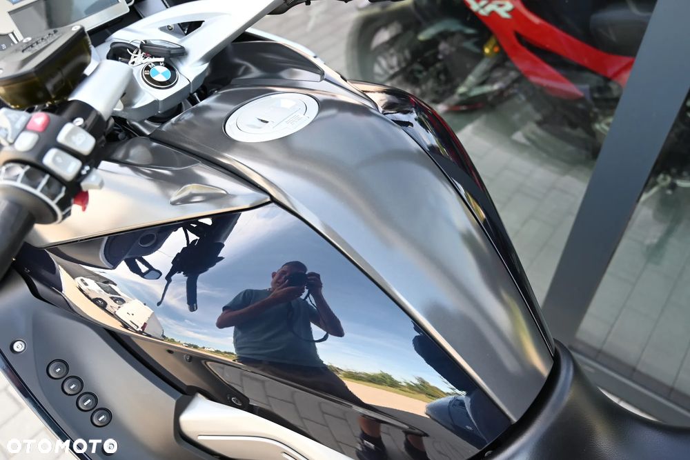 BMW K - 18