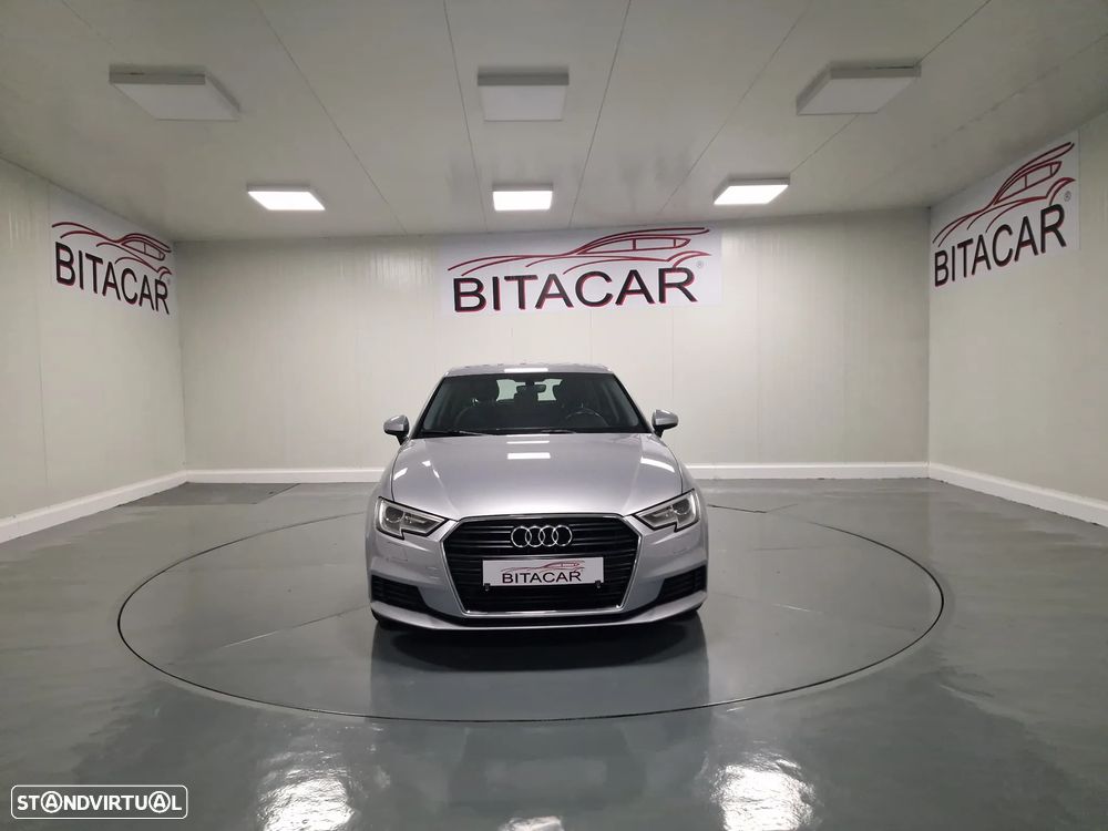 Audi A3 Sportback 1.6 TDI Design - 9