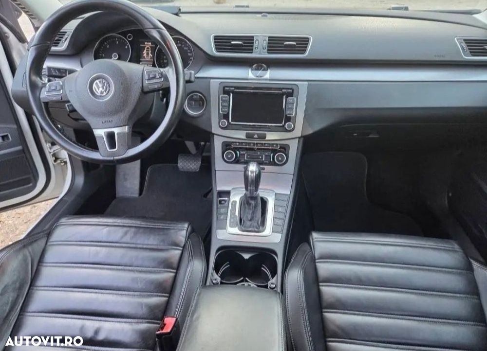 Volkswagen Passat - 7