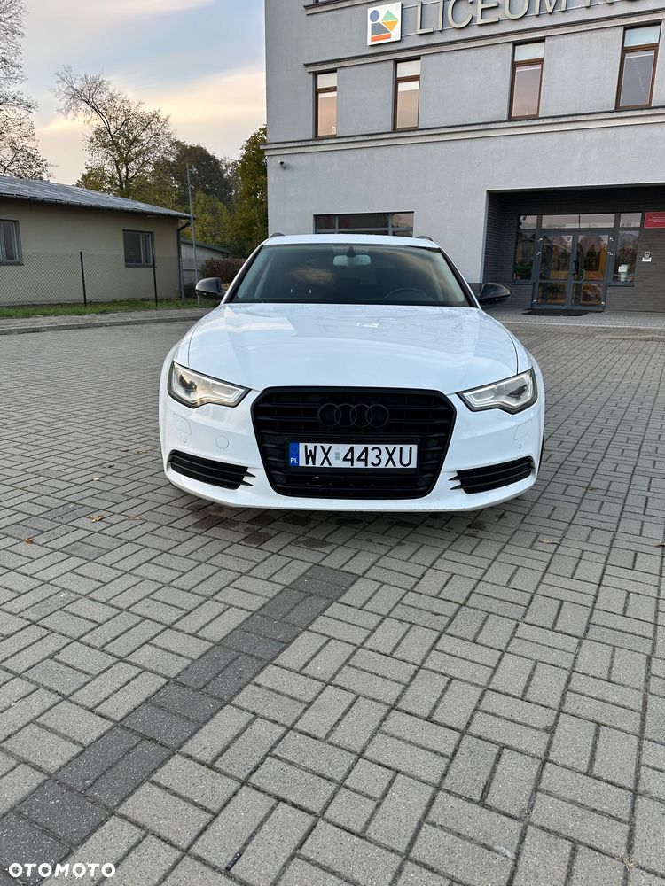 Audi A6 Avant 2012 photo 4