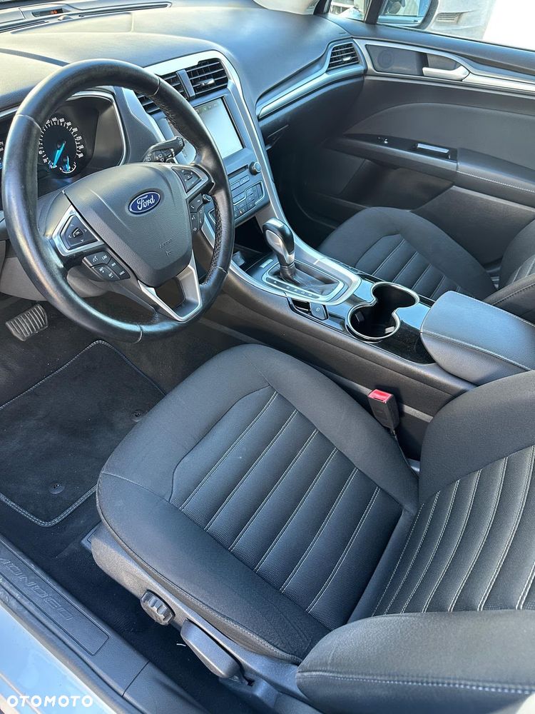 Ford Mondeo 2016