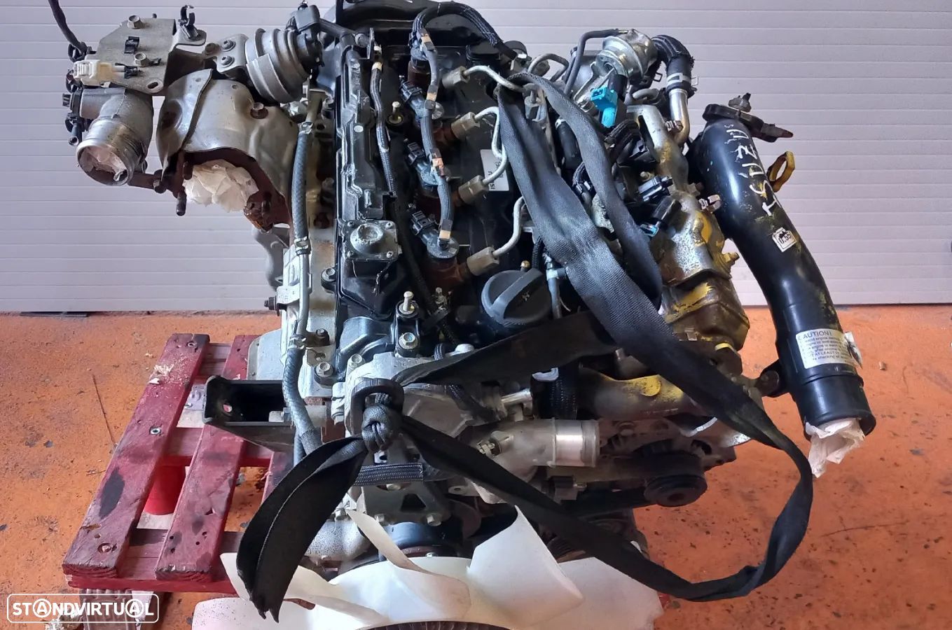 Motor Isuzu  1.9 Ddid Ref: RZ4E - 1
