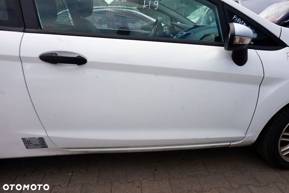 DRZWI PRZEDNIE PRAWE FIESTA VI MK6 VII MK7 3D HB H9  BIAŁY FORD 2008-2017 - 2