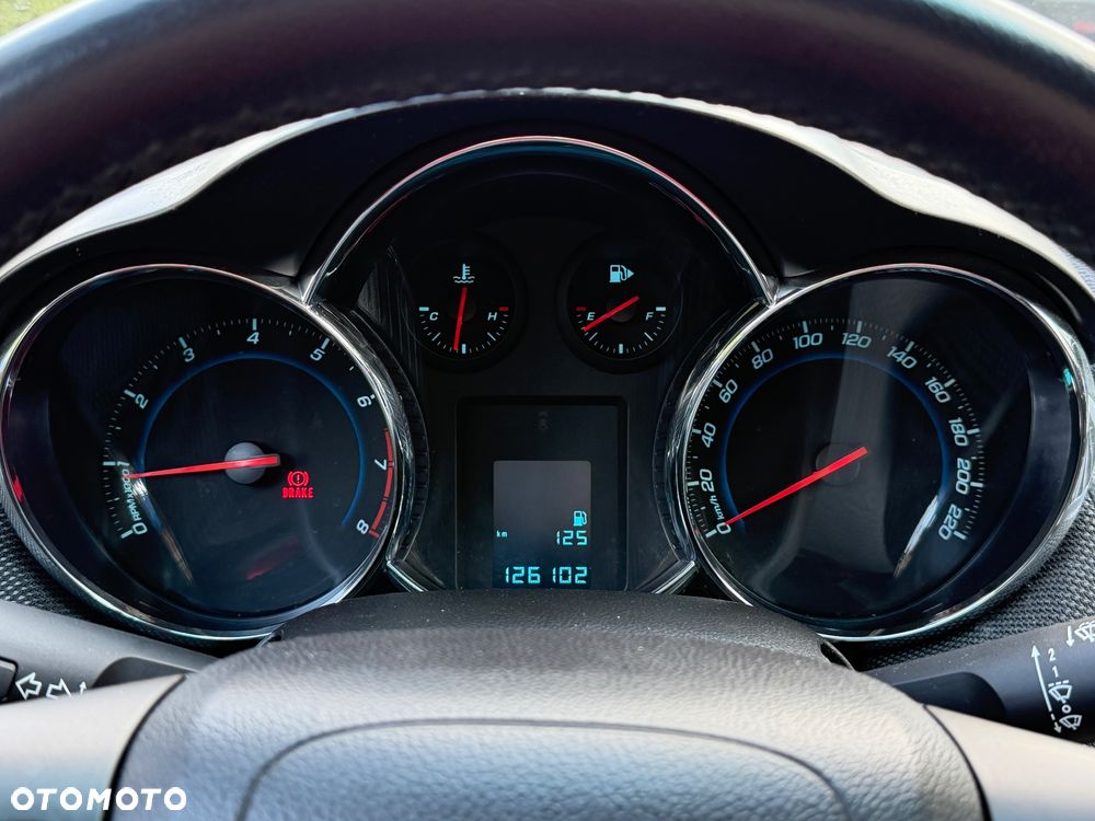 Chevrolet Cruze 1.8 LT+ - 14