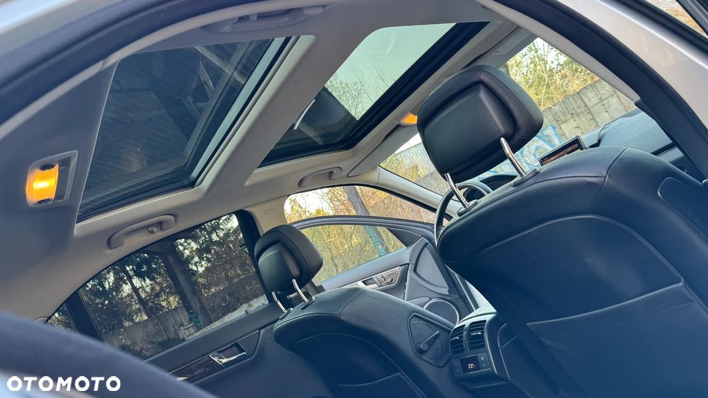 Mercedes-Benz Klasa C - 9