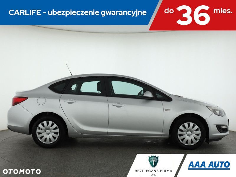 Opel Astra - 8