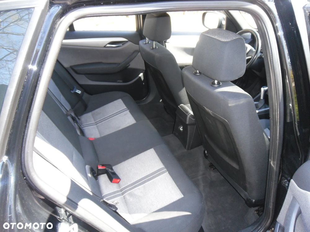 BMW X1 xDrive20d - 13