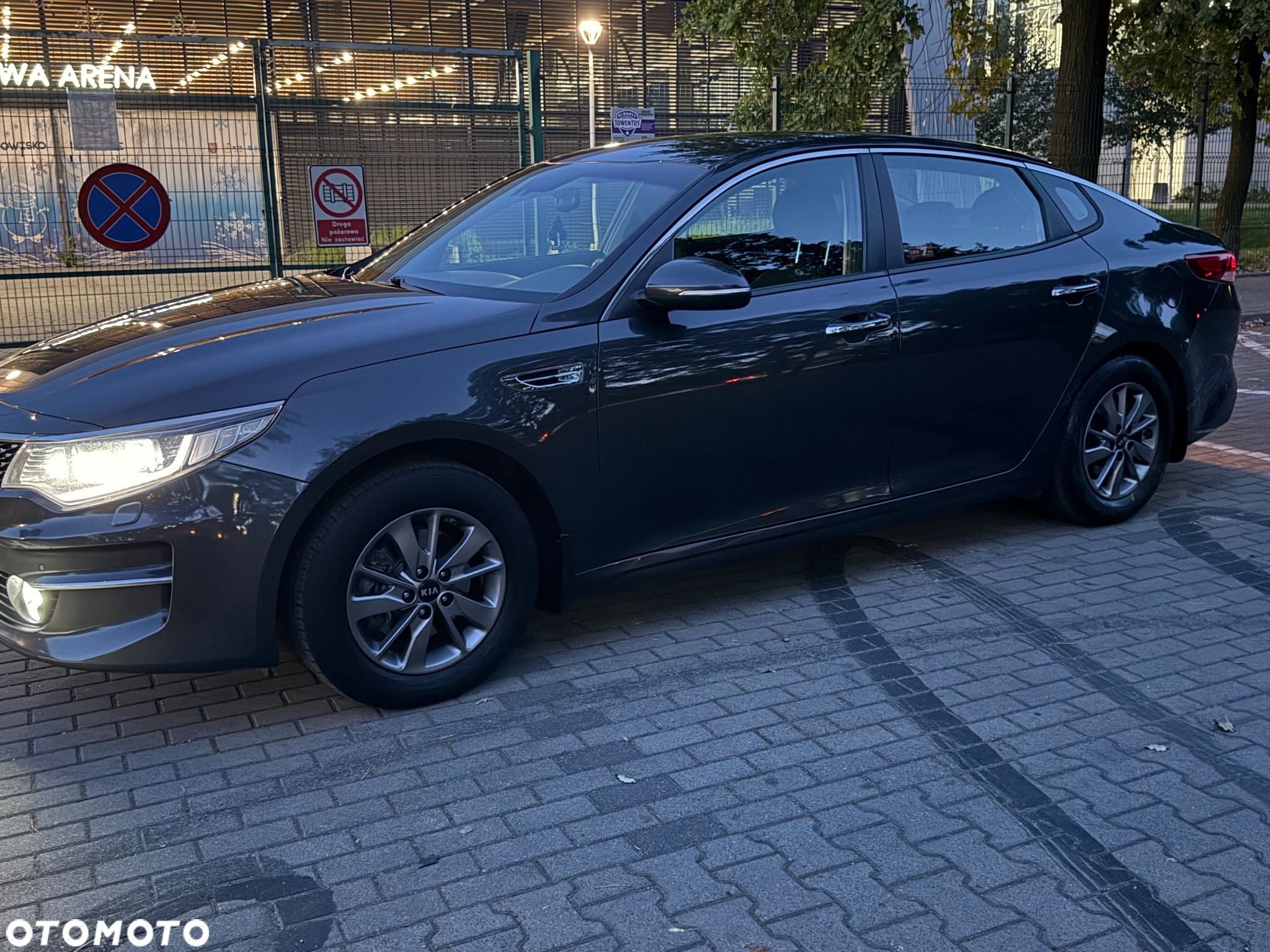Kia Optima - 4
