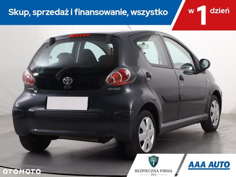 Toyota Aygo - 6