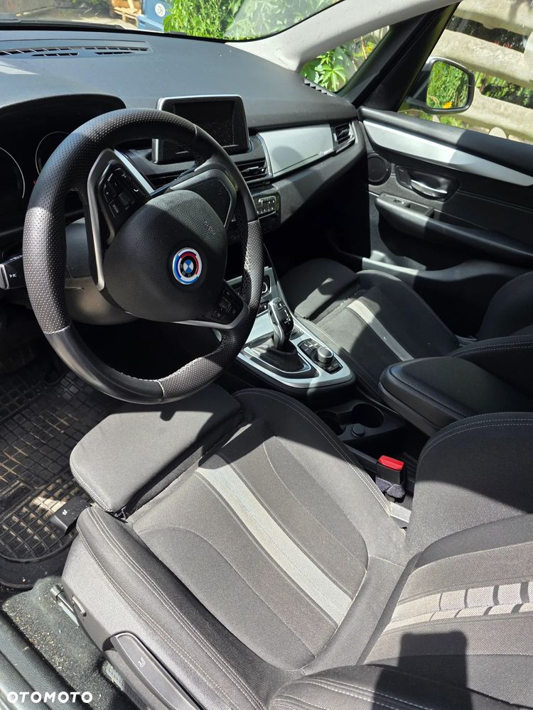 BMW Seria 2 218d Advantage - 9