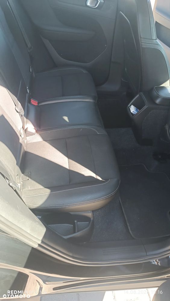 Volvo XC 40 D3 AWD Momentum Pro - 16