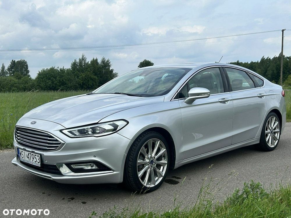 Ford Fusion - 4