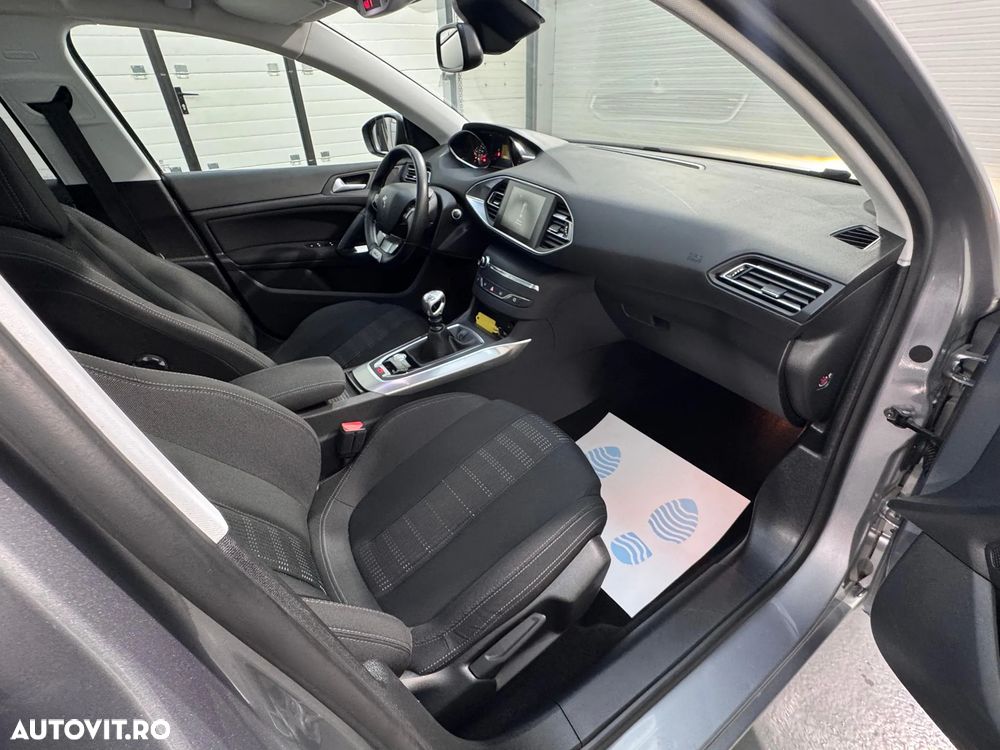 Peugeot 308 PureTech 130 Stop & Start GT-Line Edition - 18