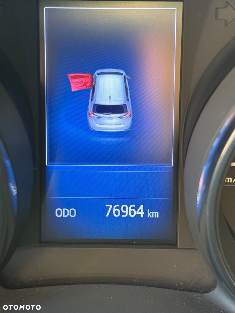 Toyota Auris Hybrid 135 Prestige - 13