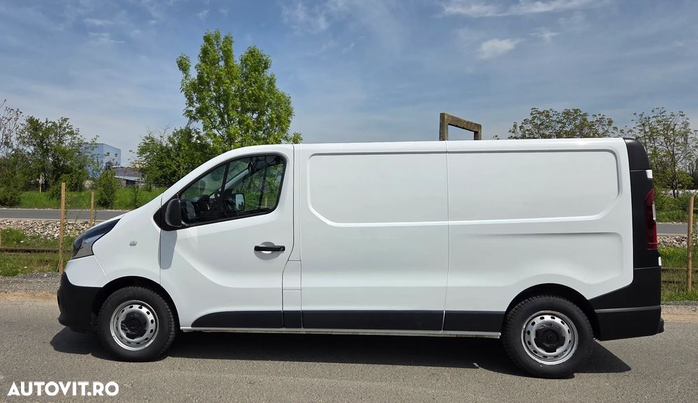 Renault Trafic - 2