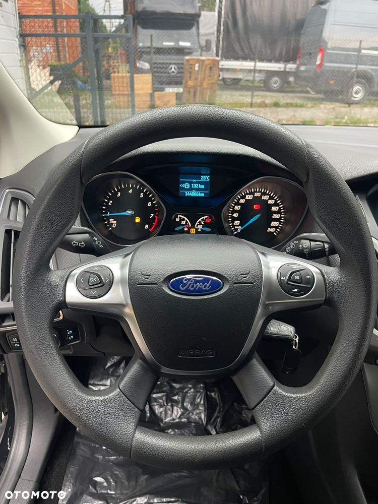 Ford Focus 1.0 EcoBoost Start-Stopp-System SYNC Edition - 16