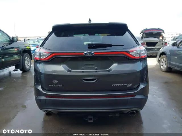 Ford Edge - 10