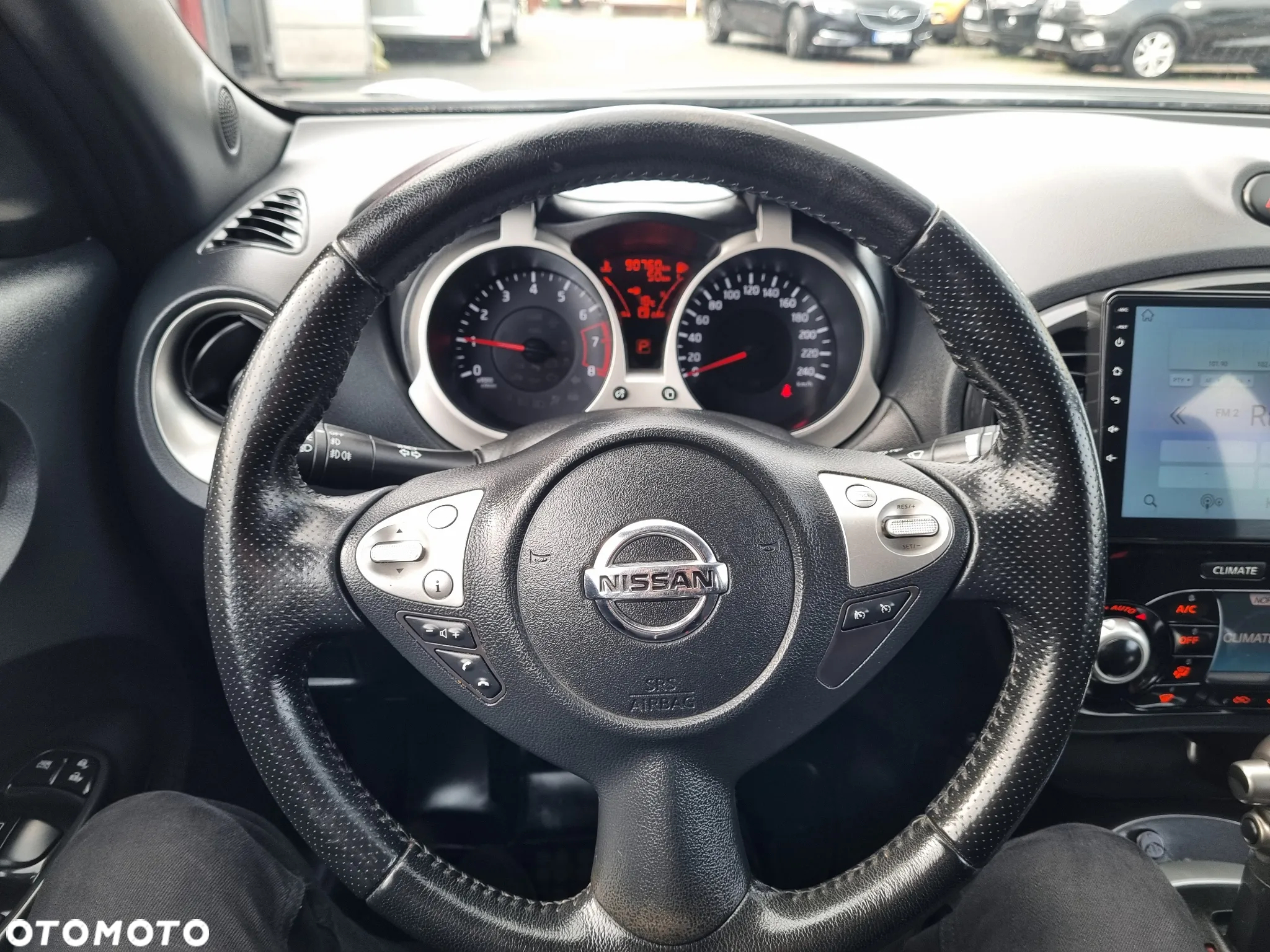Nissan Juke 1.6 Tekna CVT - 10