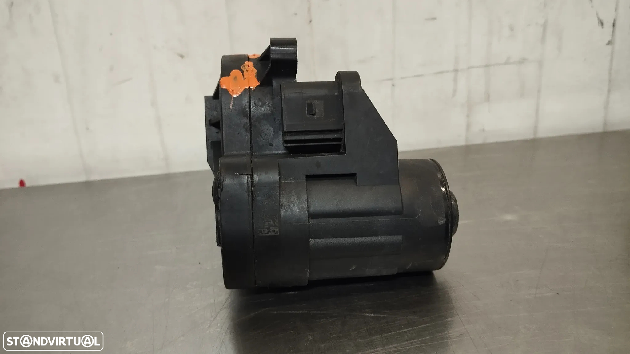 PINÇA / BOMBA DE TRAVÃO ELETRICA VOLKSWAGEN GOLF VII - TRAS ESQUERDA / DIREITA REF. 5Q0615405BC 5Q0615406BR - 3