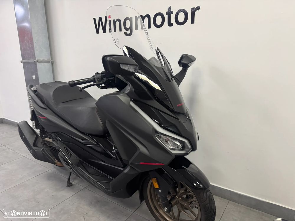 Honda Forza 125 Special Edition - 3