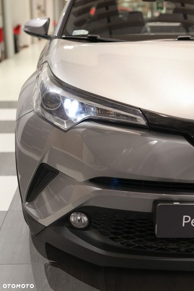 Toyota C-HR - 13