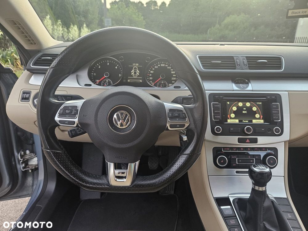Volkswagen CC 2.0 TDI BlueMotion Technology - 24