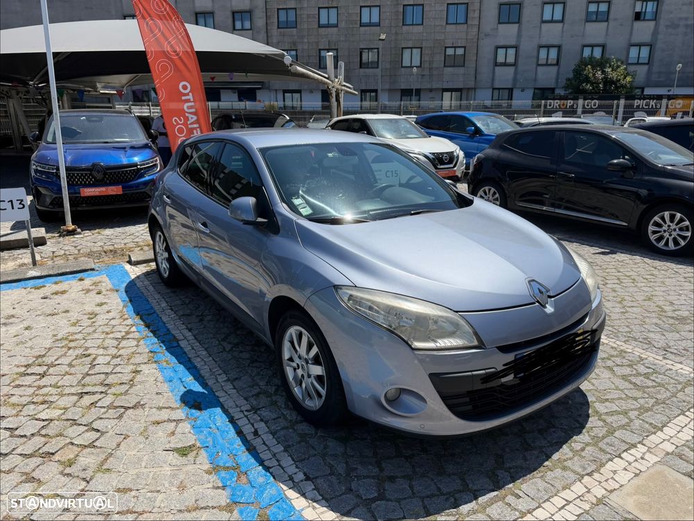 Renault Mégane 1.5 dCi Dynamique S - 1