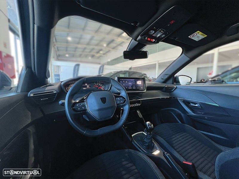 Peugeot 2008 1.2 PureTech Active - 7