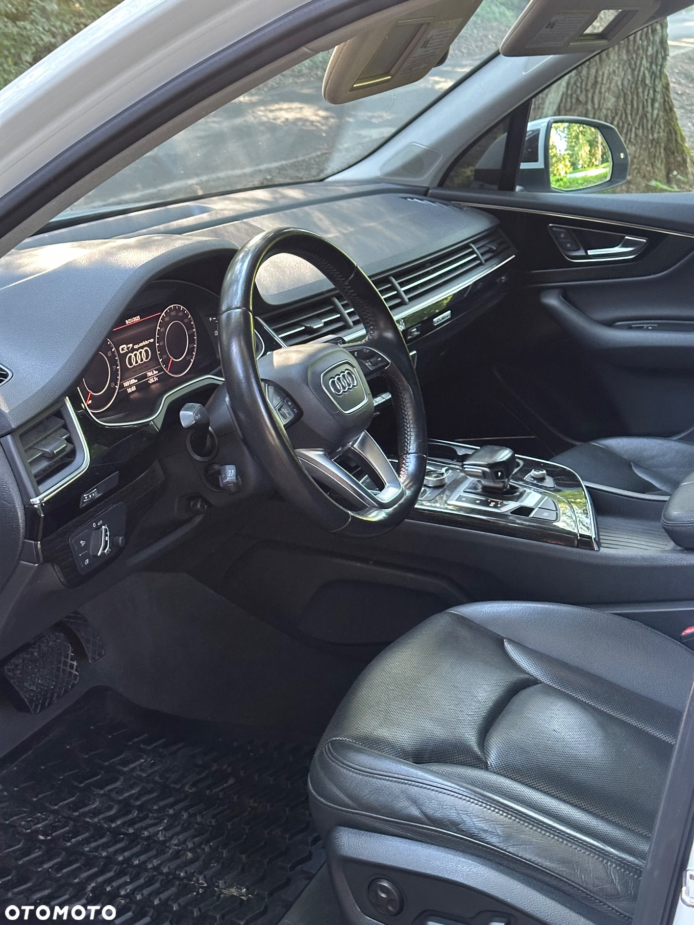 Audi Q7 3.0 TFSI Quattro Tiptronic - 24