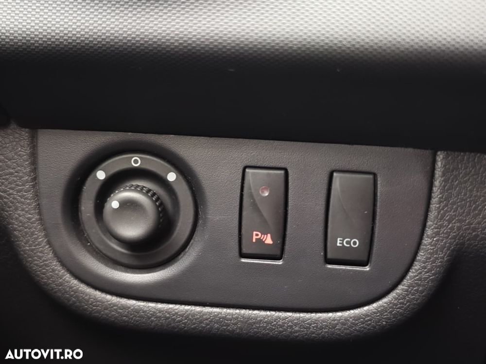 Dacia Logan 0.9 TCe Ambiance - 22