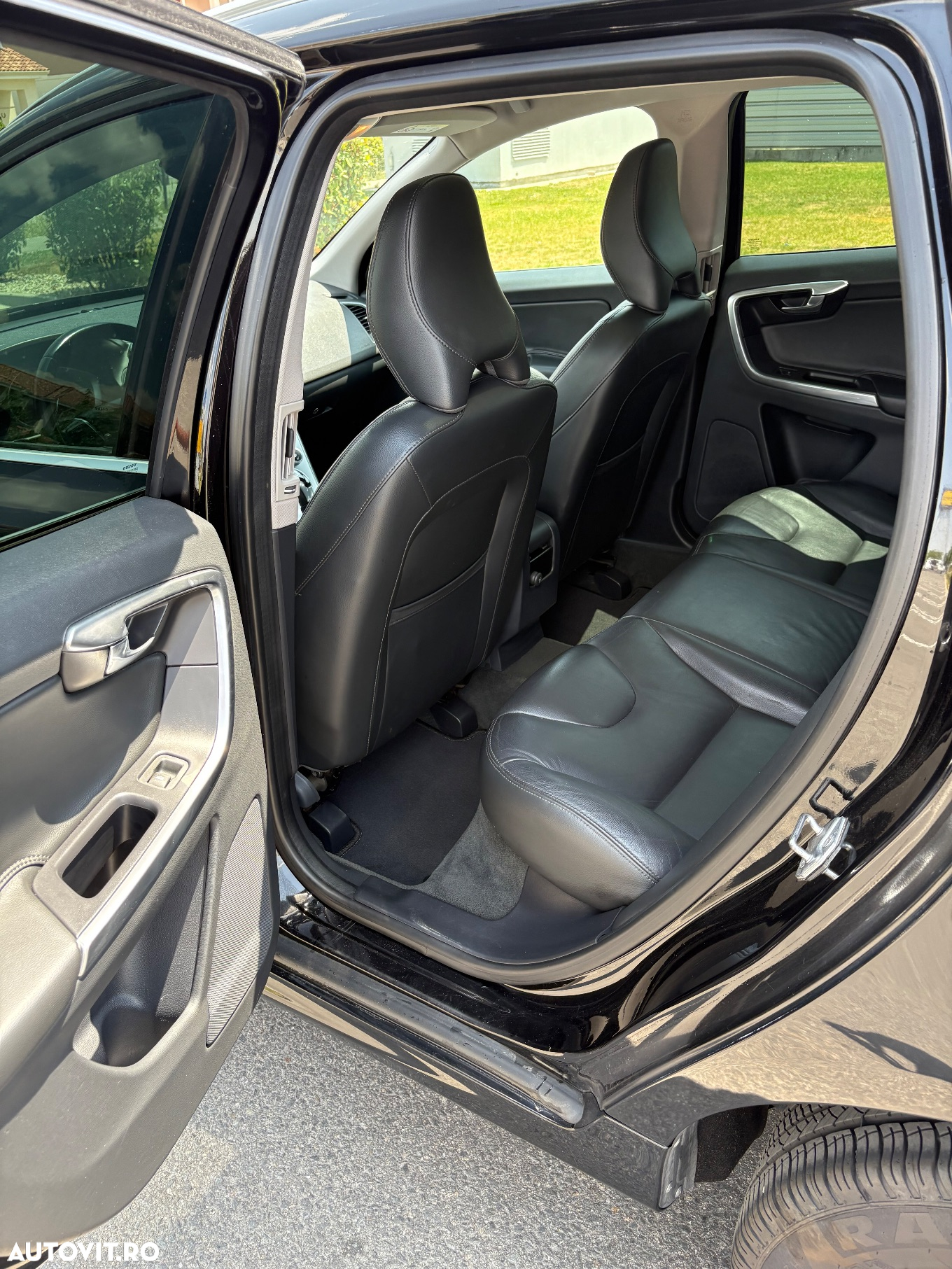 Volvo XC 60 D3 Geartronic Summum - 14
