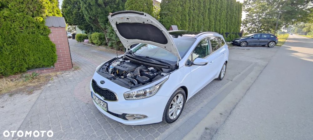 Kia Ceed 1.6 CRDi Spirit - 23