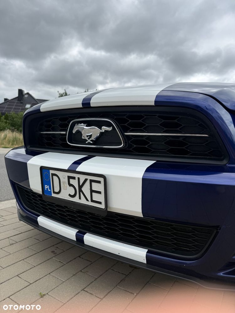 Ford Mustang 3.7 V6 Premium - 10
