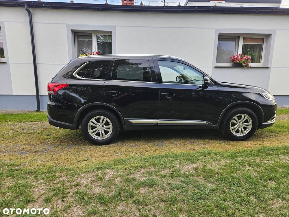 Mitsubishi Outlander 2.0 2WD Active - 14