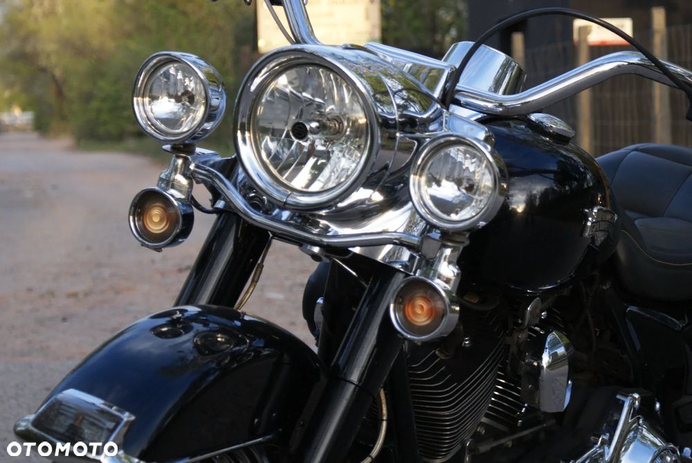 Harley-Davidson Touring Road King - 2