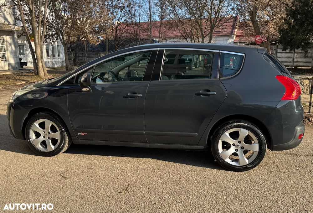 Peugeot 3008 120 VTi Premium - 5