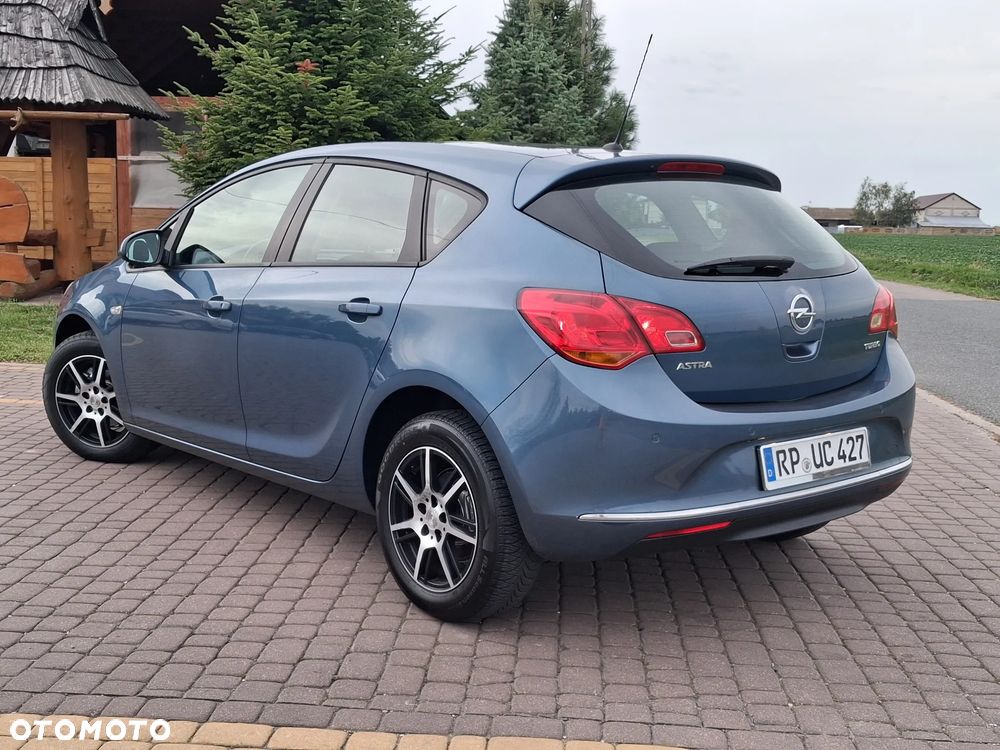 Opel Astra 1.4 Turbo Edition - 27