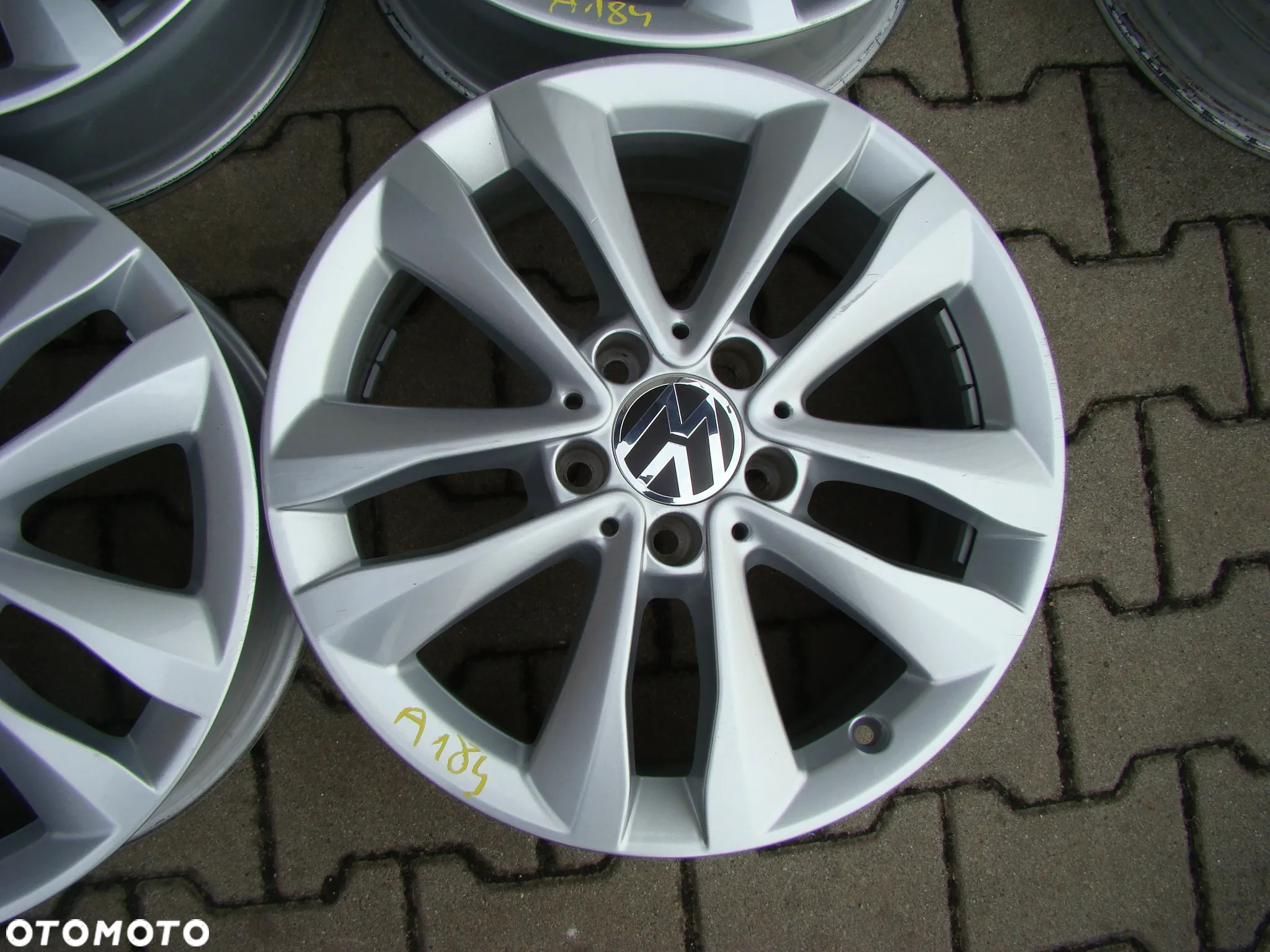 a184 5x112 VW Caddy Jetta Touran Golf V VI VII VIII Plus SportsVan Passat B7 B6 7jx17 - 5