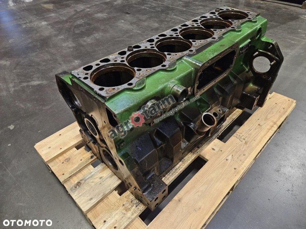 Blok silnika John Deere 8360R, 8345R 8335R,8310R - 1